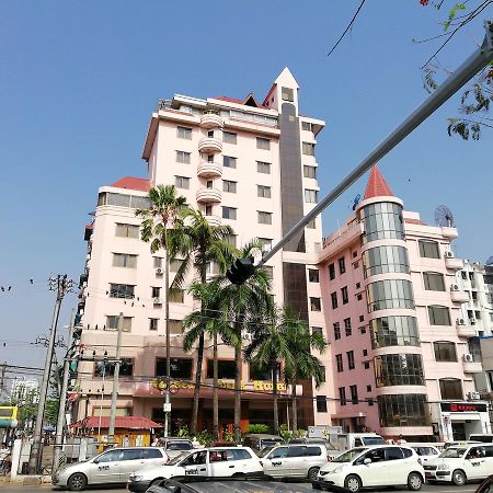 Queen'S Park Hotel Янгон Екстер'єр фото