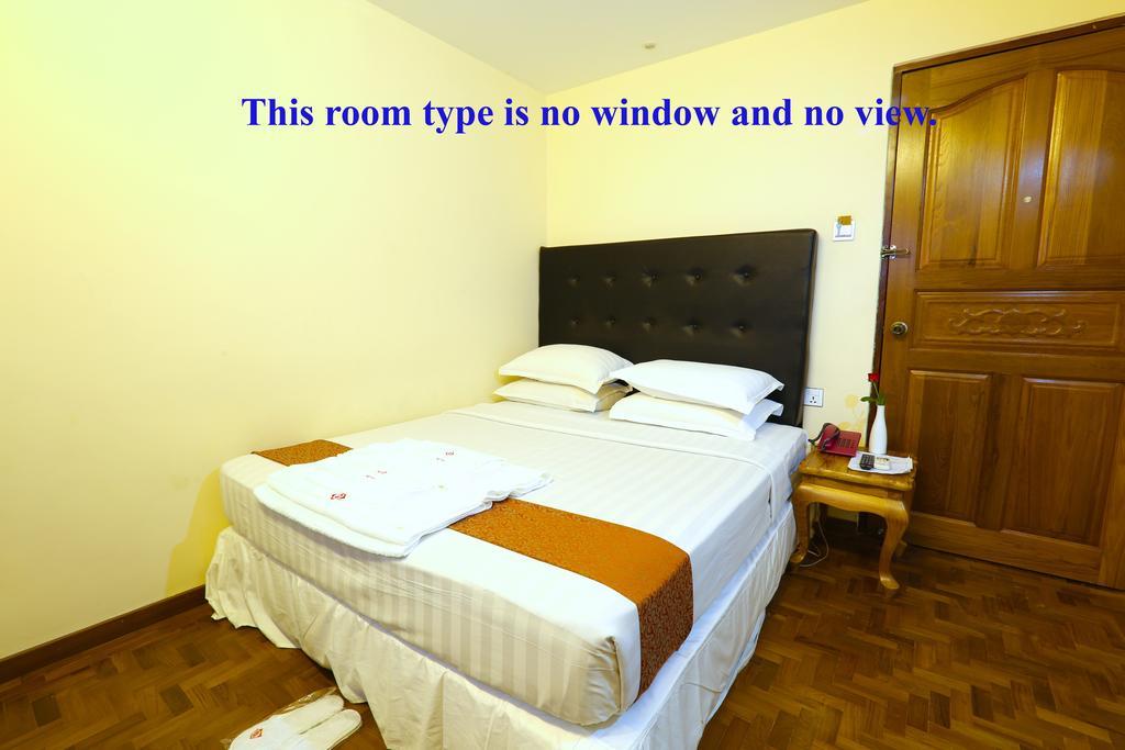 Queen'S Park Hotel Янгон Екстер'єр фото